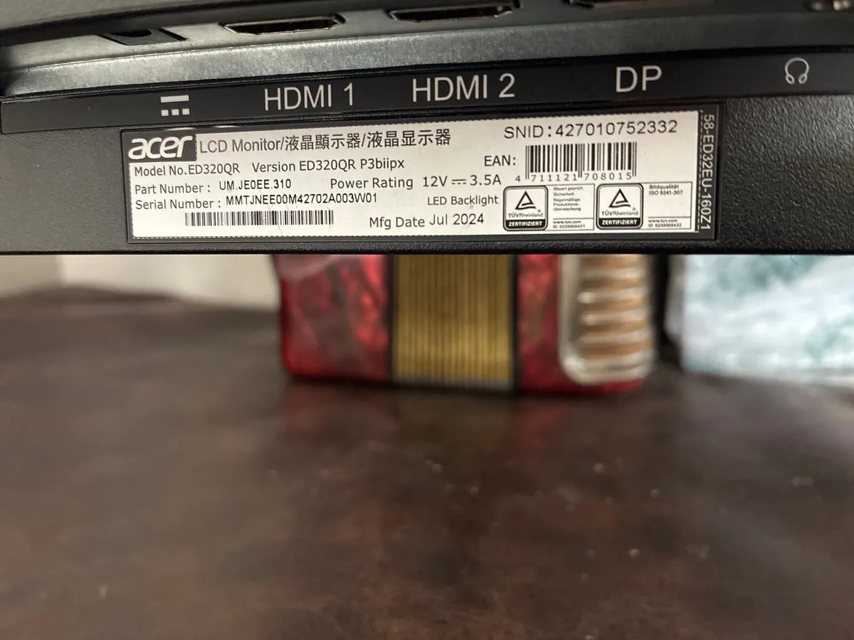 Acer 32” curved monitor - Image 3