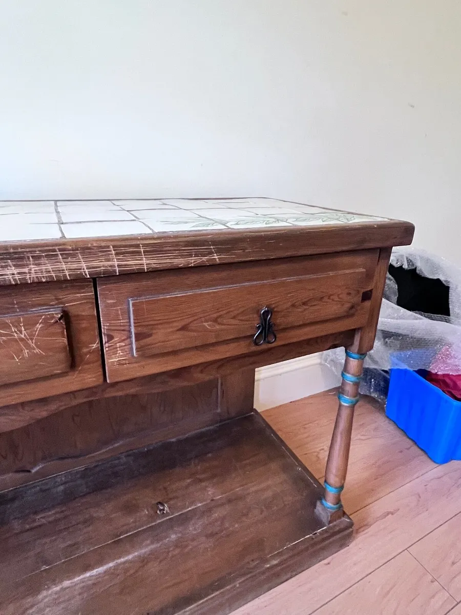 Side board table - Image 4