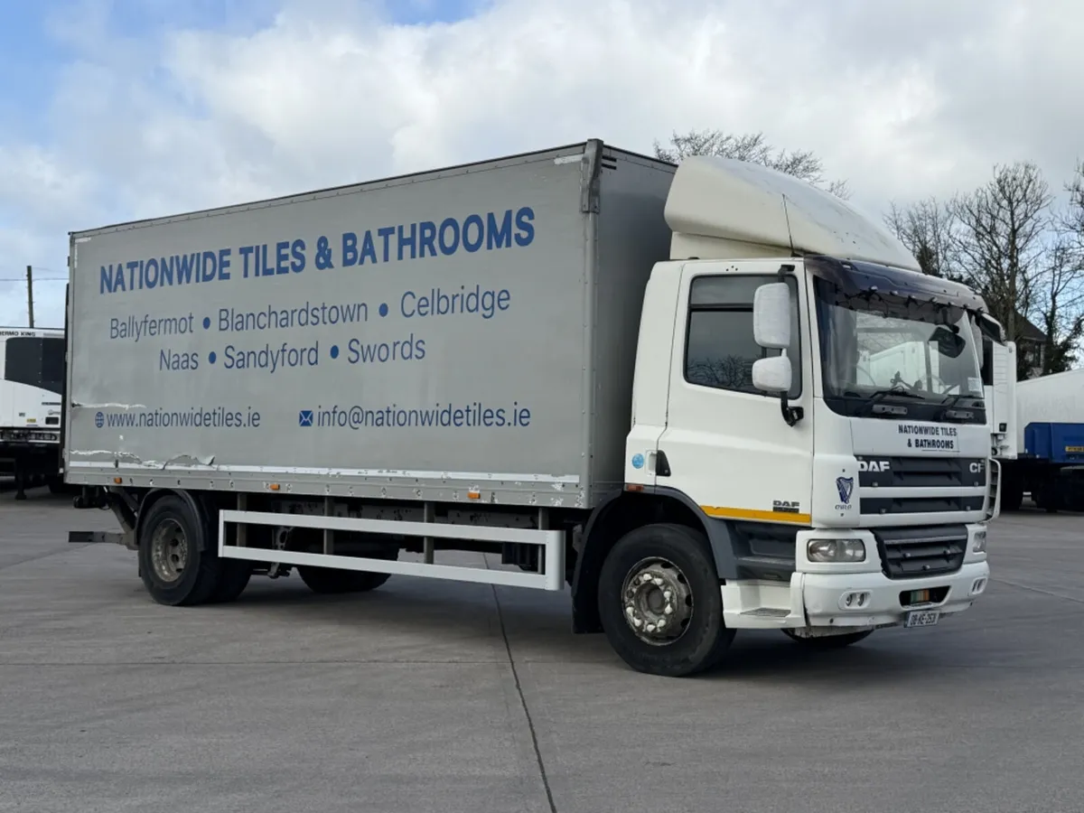 2008 DAF CF 65 BOX VAN - Image 1