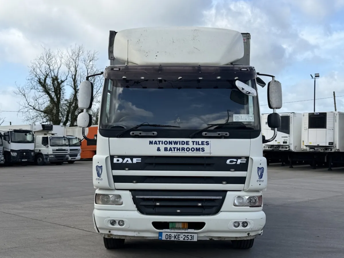 2008 DAF CF 65 BOX VAN - Image 2