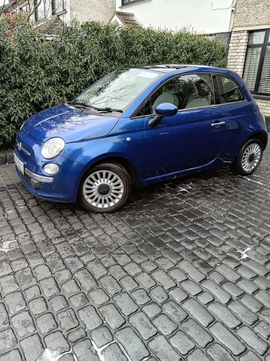 2010 fiat 500 only 73000k. - Image 1