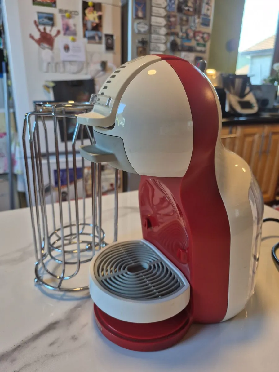 Coffee machine Dolce Gusto + holder - Image 3