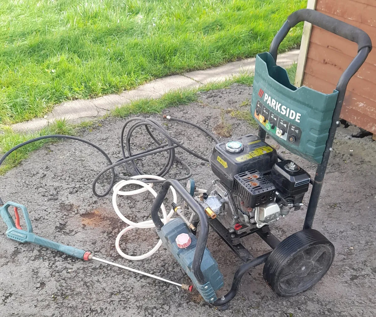 Parkside petrol pressure washer for sale - Image 2