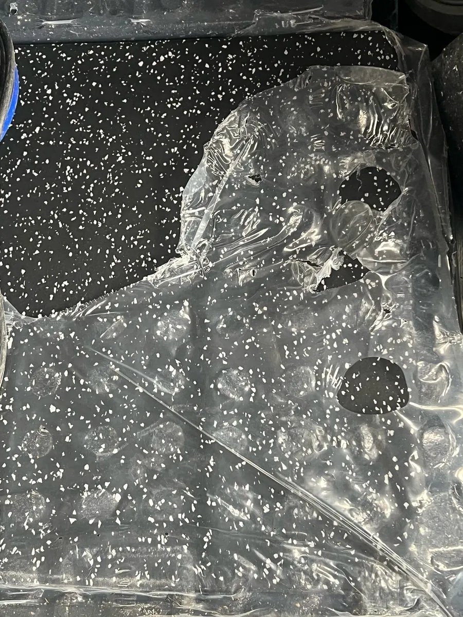 NEW GYM FLOORING EASY CLEAN - Image 2