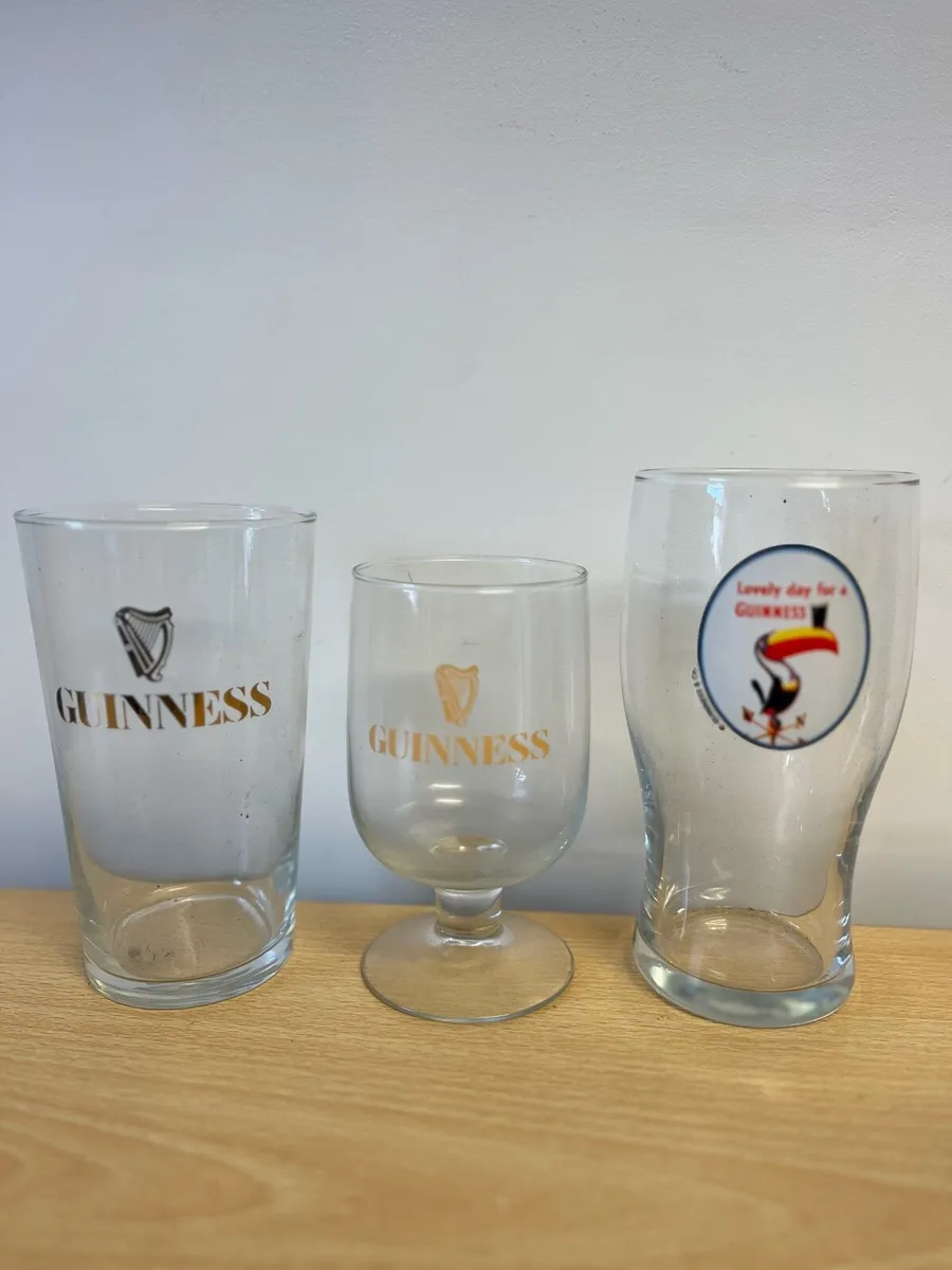 Large collection of collectible bar items - Image 4