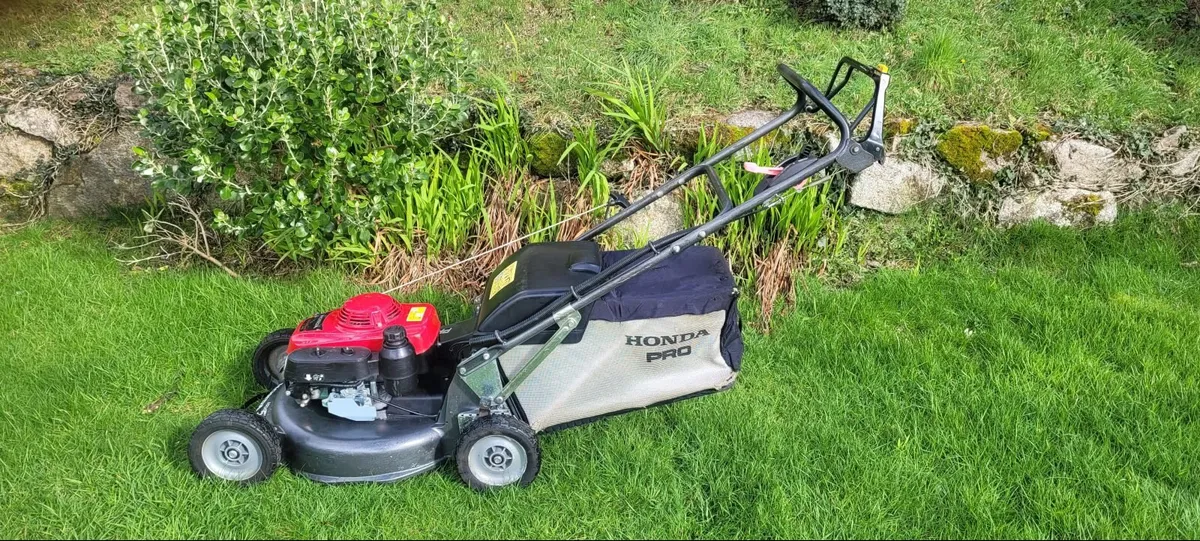 Lawnmower - Image 4