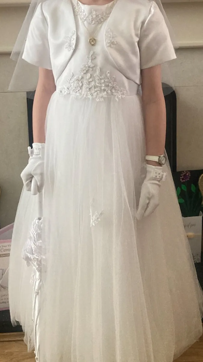 Commuion dress - Image 3