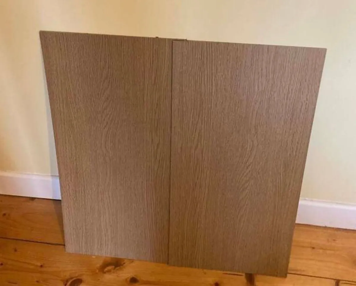 Compact 4 Cube Storage Shelf / Bookcase - Image 4