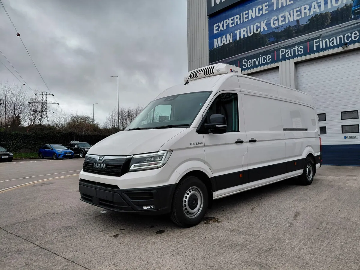 TGE FRIDGE PANEL VAN 3.140 IN STOCK - Image 1