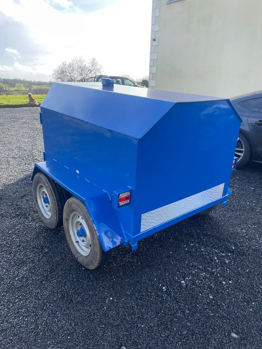 Diesel bowser - Image 1