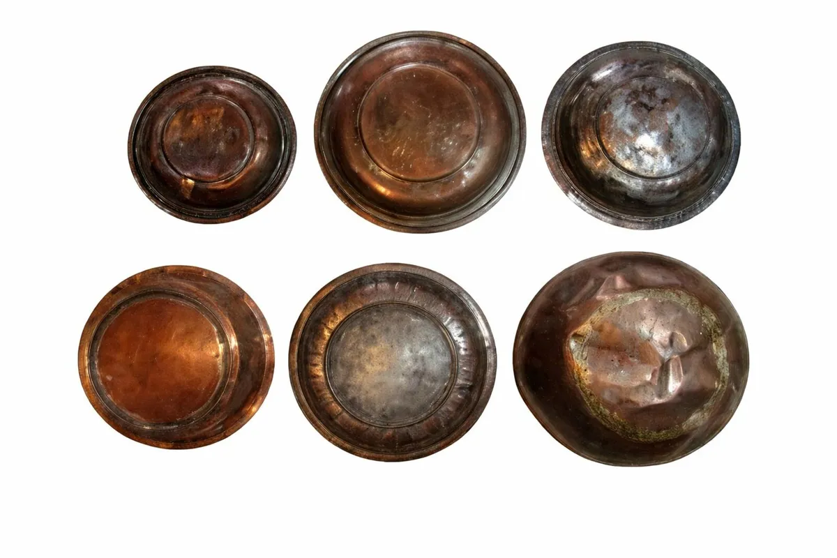 Set of 6 Antique Copper Wall Plates – Rustic - Image 2