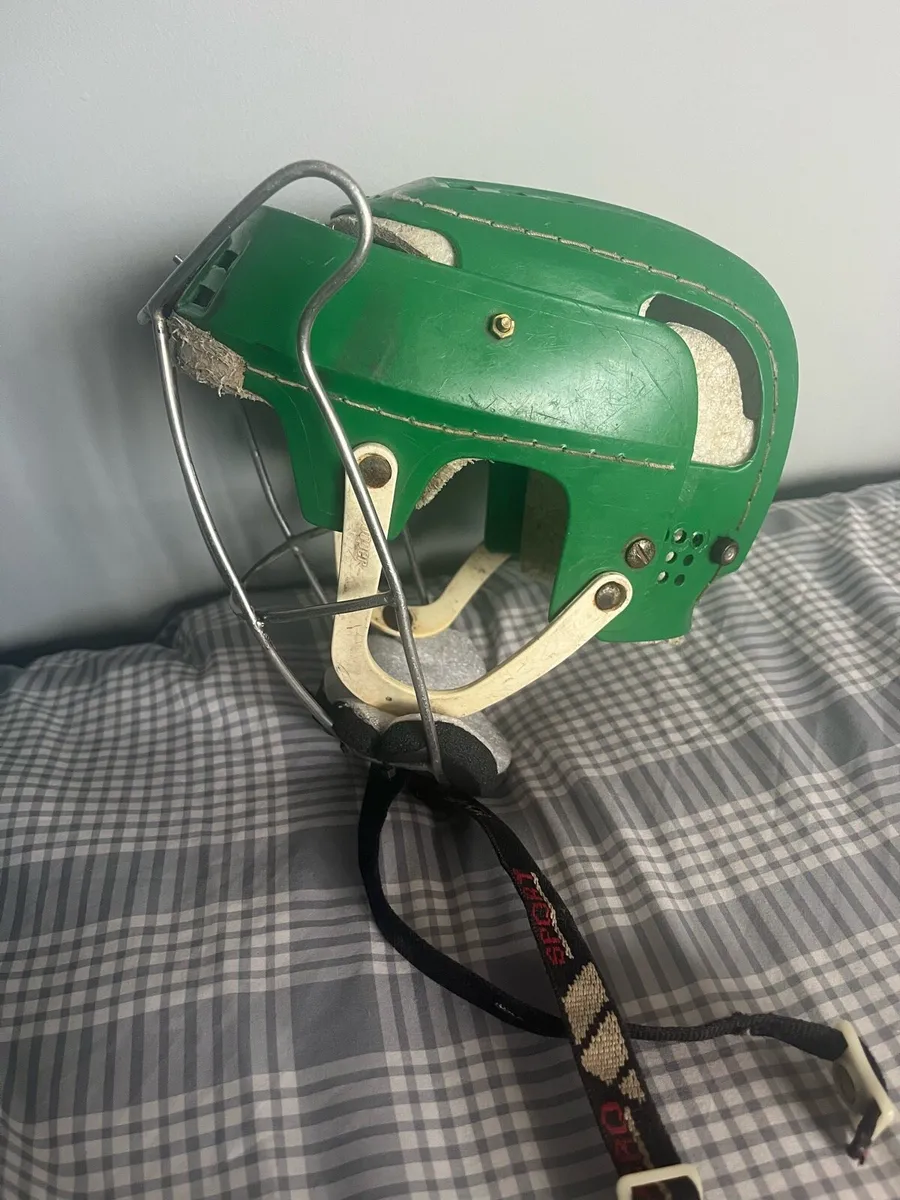 Long loop Kilkenny guard (cooper helmet) - Image 2