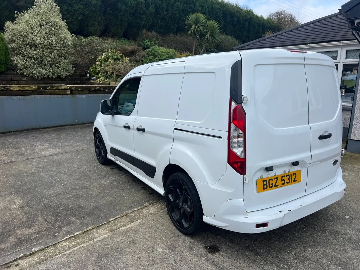 Ford Transit Connect 2016 - Image 4