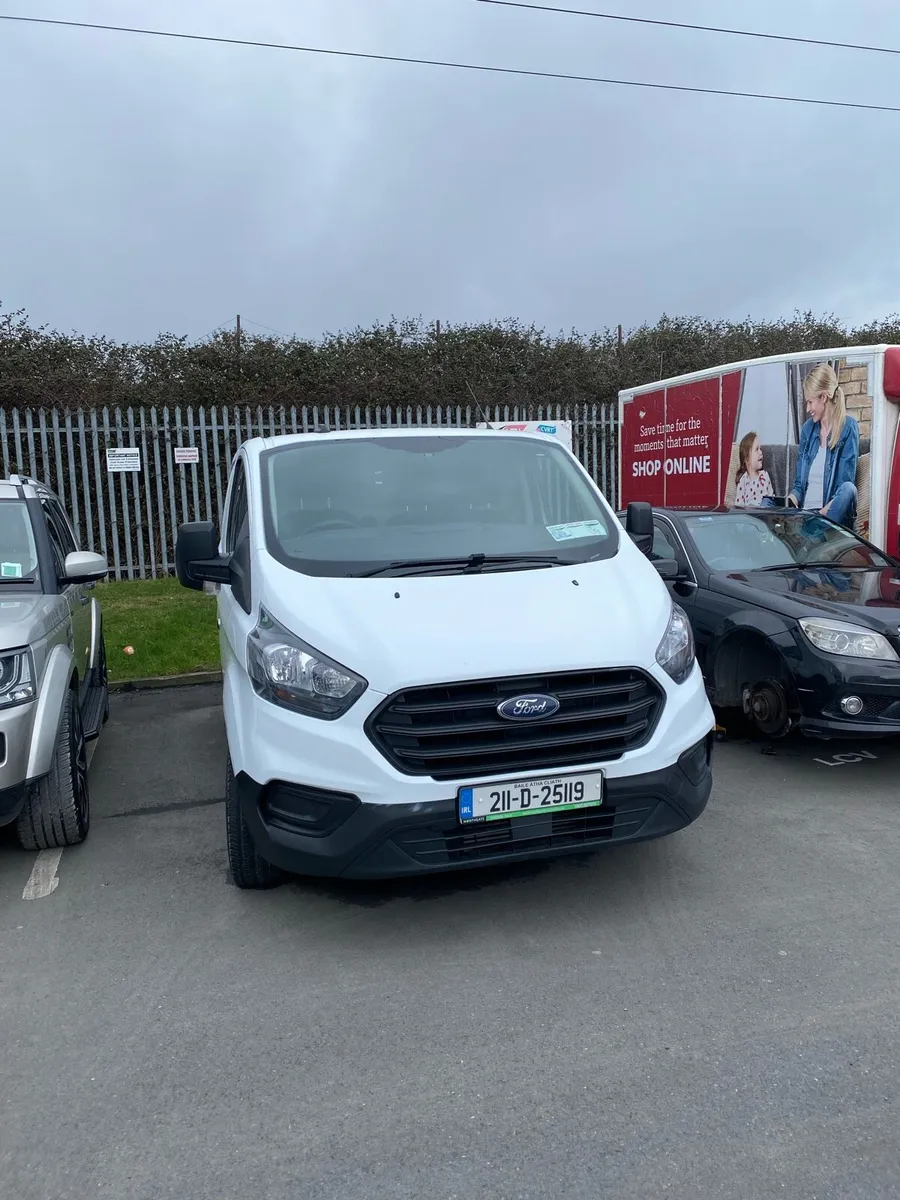 Ford transit custom van - Image 4