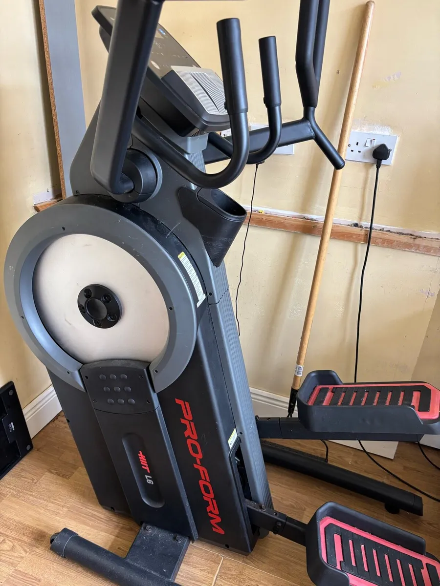 Cross trainer - Image 3