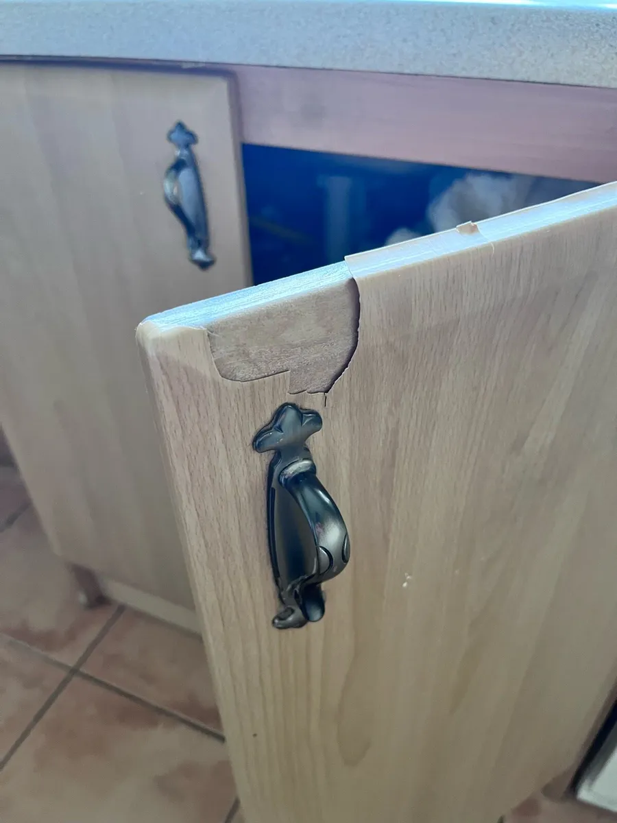 Kitchen units - Image 3