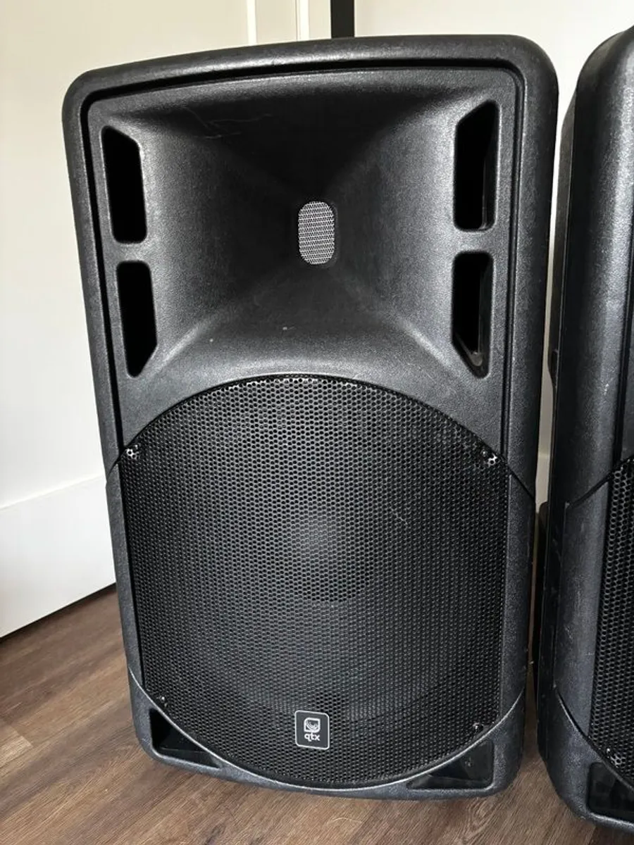 QTX 800w Speakers - Image 3