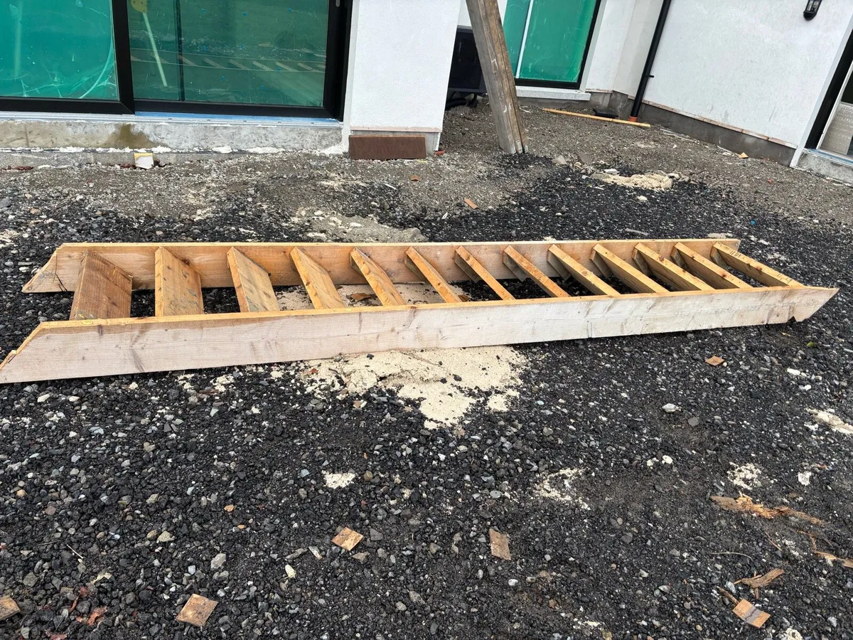 Temporary stairs and door - Image 2