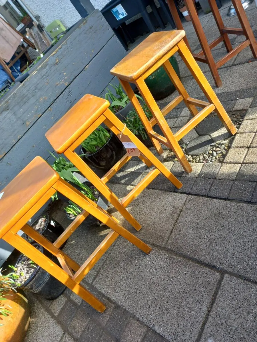 Beech hardwood Island stools - Image 2