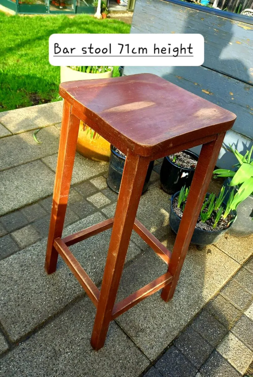Beech hardwood Island stools - Image 3