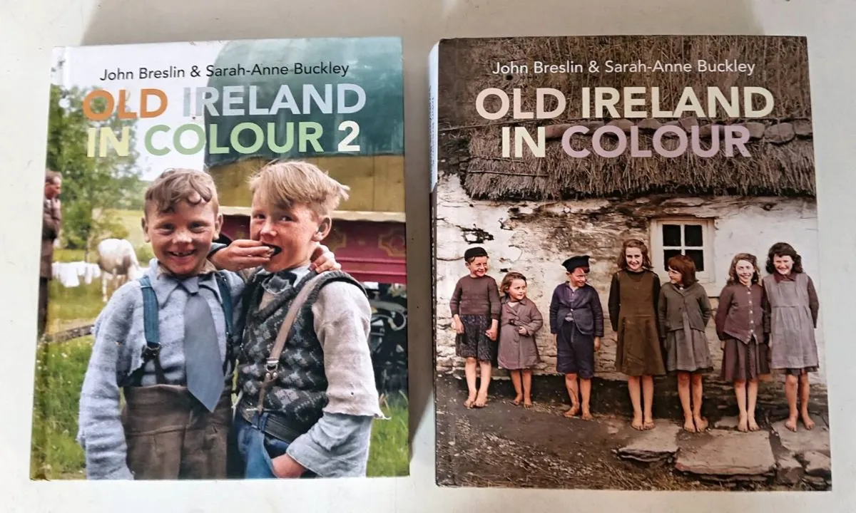Old Ireland in Colour Two Volumes