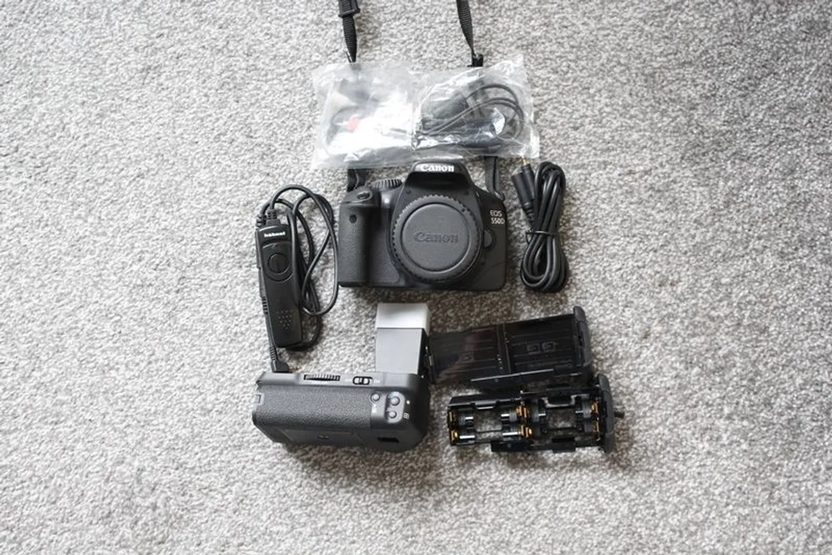 Canon digital Cameras - Image 2