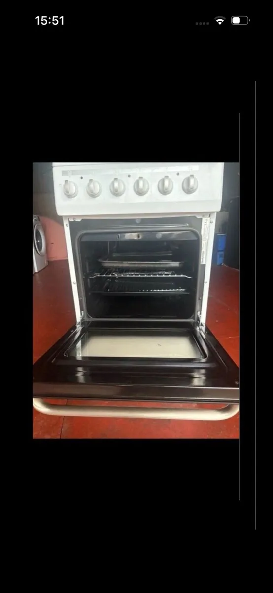 Electric slimline cooker - Image 2