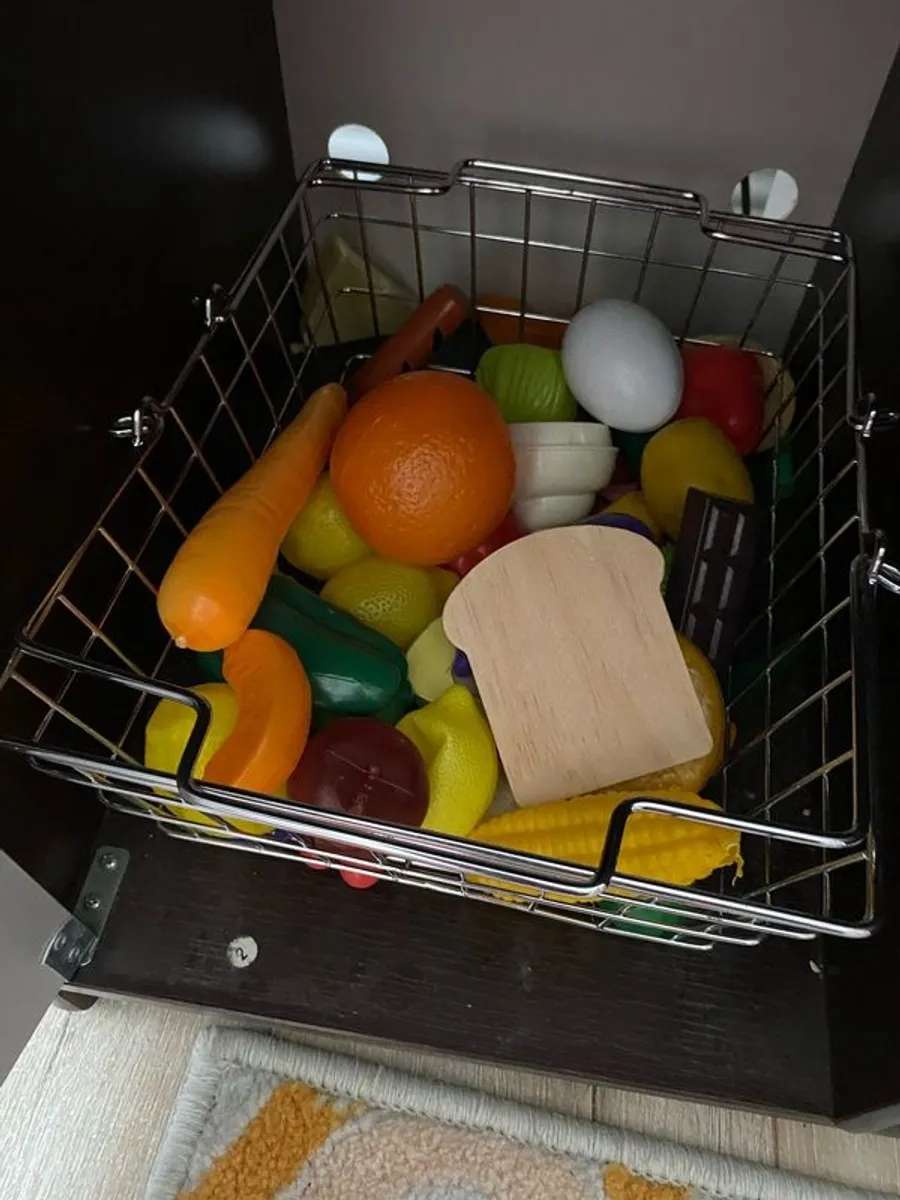 Wooden toy kitchen - Image 3