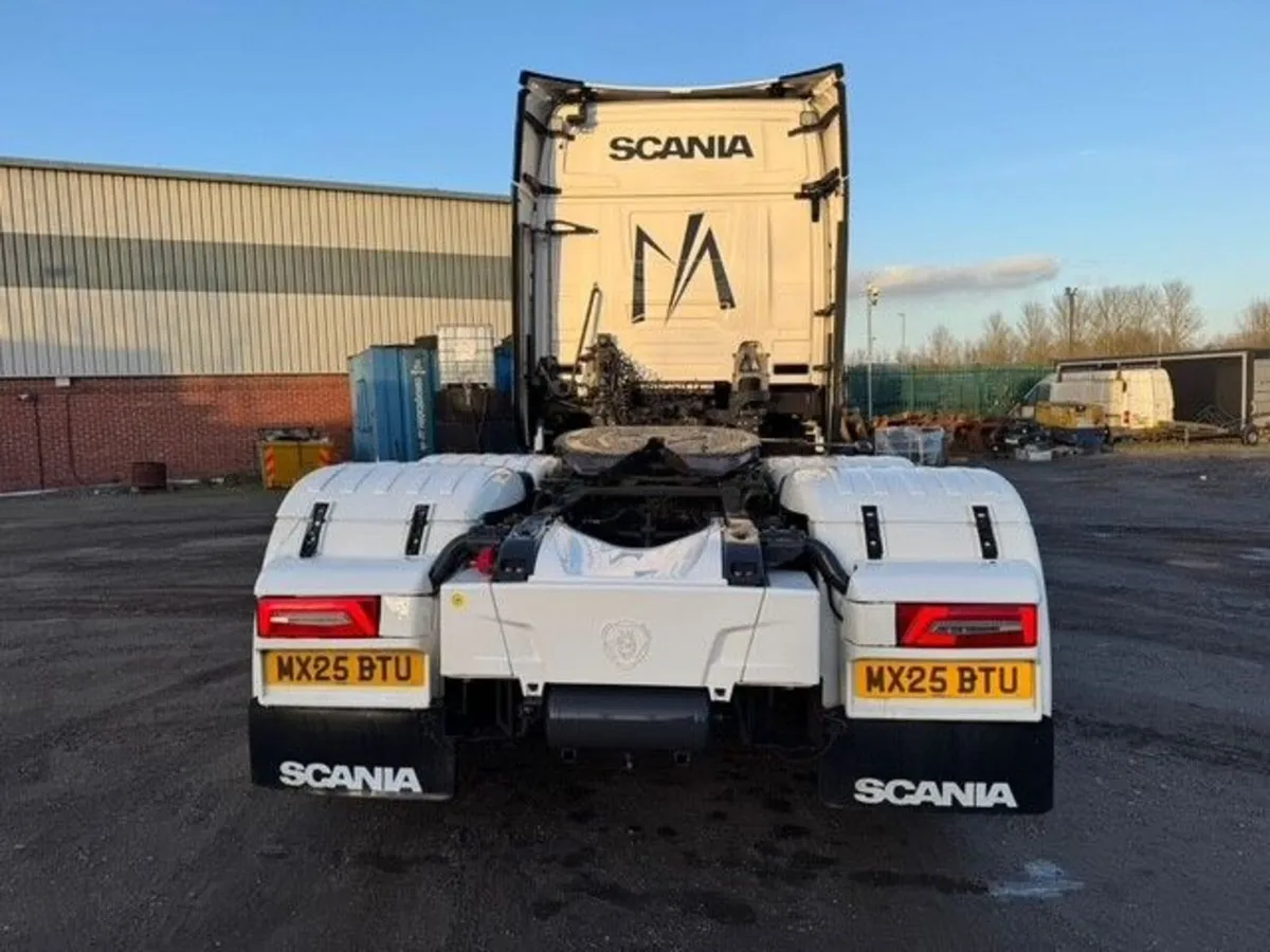 2025 Scania S770 V8 6x2 Rearlift - Image 4