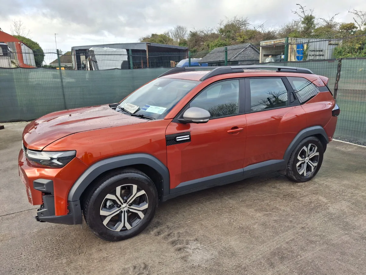 252 Dacia Bigster  Exspersion  1.2 Hybrid - Image 1