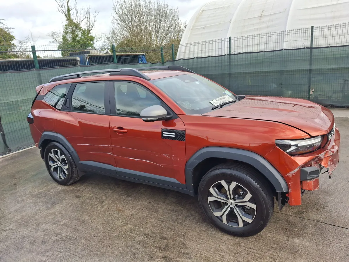 252 Dacia Bigster  Exspersion  1.2 Hybrid - Image 2