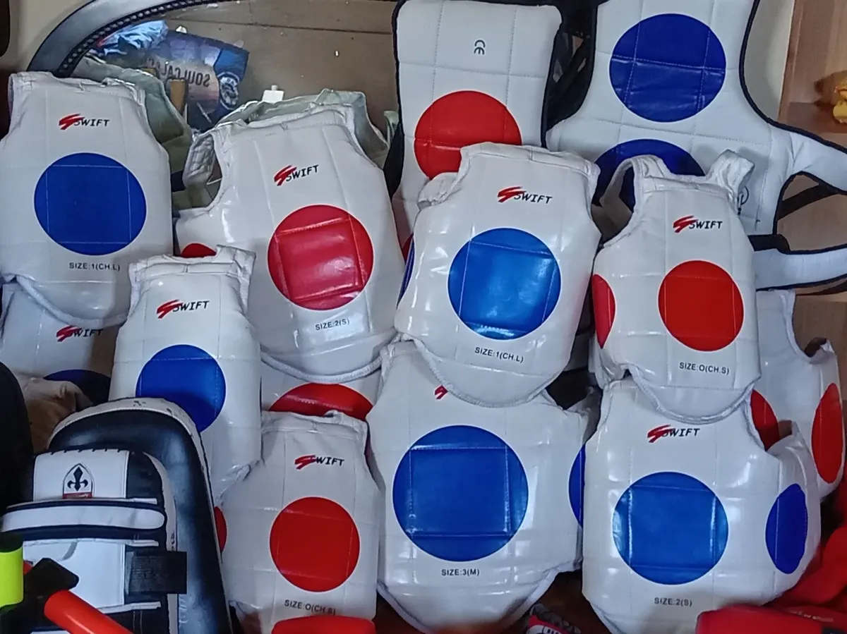 Karate equipment - Image 1