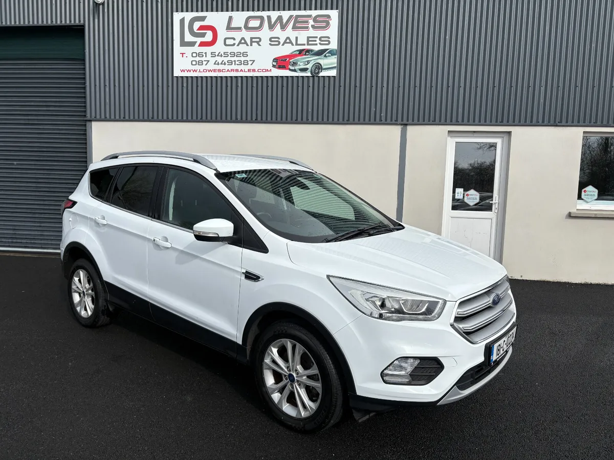 181 Ford Kuga Titanium 1.5TDCI 120PS 4 Seat Comm - Image 1