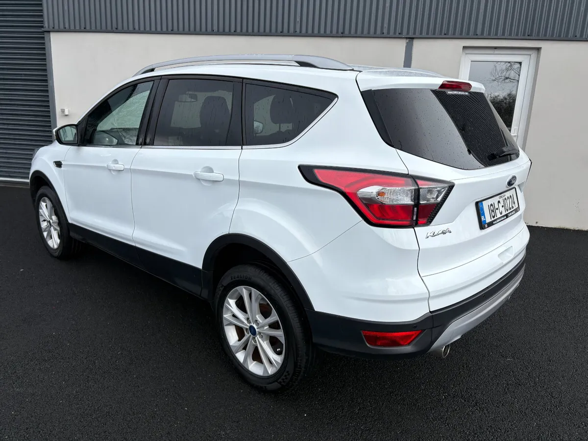 181 Ford Kuga Titanium 1.5TDCI 120PS 4 Seat Comm - Image 3