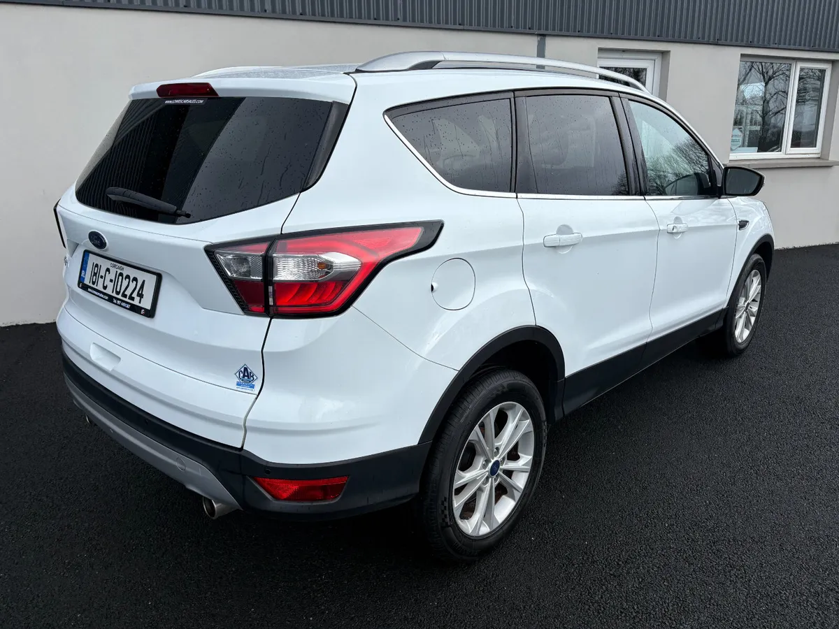 181 Ford Kuga Titanium 1.5TDCI 120PS 4 Seat Comm - Image 4