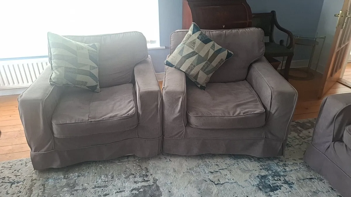 Living room set - Image 2