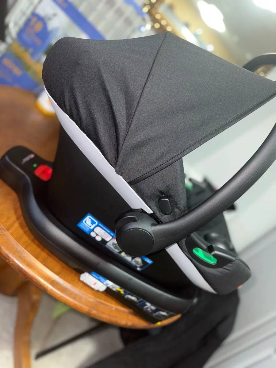 EnfaSafe i-Size R129 Belt-Fitted Car Seat Black - Image 3