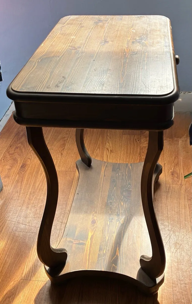 Occasional table - Image 3