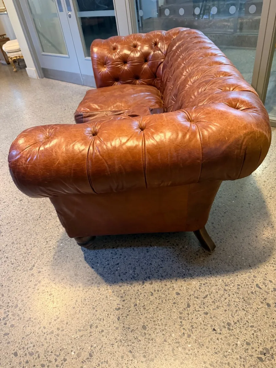 Sofa Italian leather chesterfield - Image 2