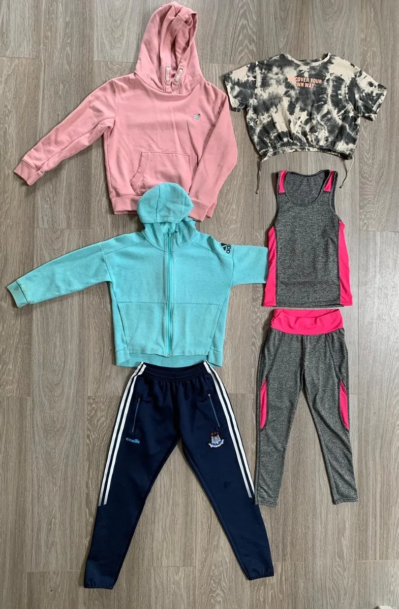 Girls Clothes Bundle: 9-10yrs (some labelled other - Image 2