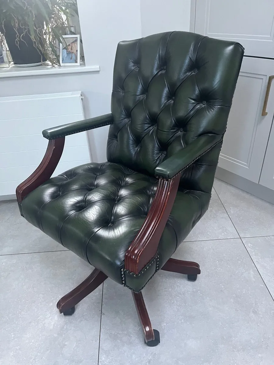 Captains swivel office chair - Image 2