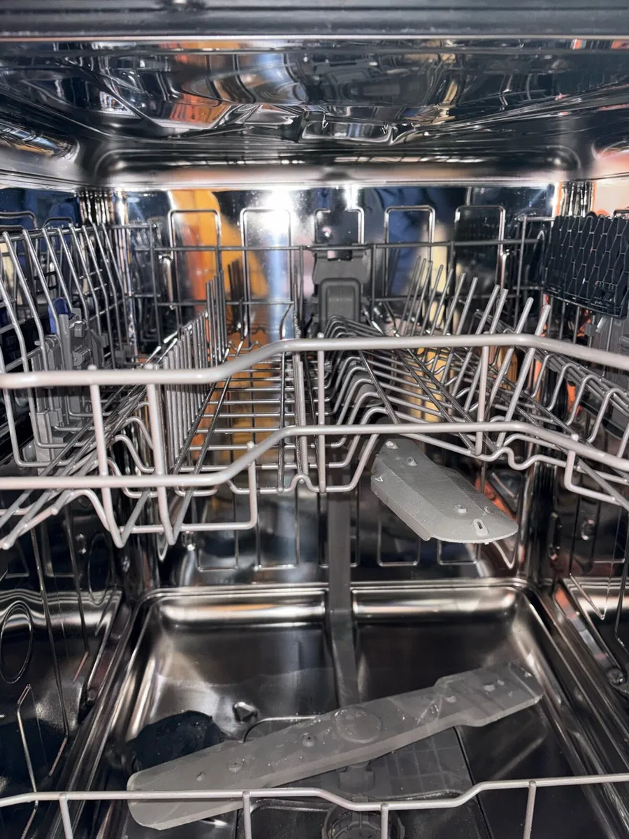 Beko Fully Integrated Dishwasher - Image 4