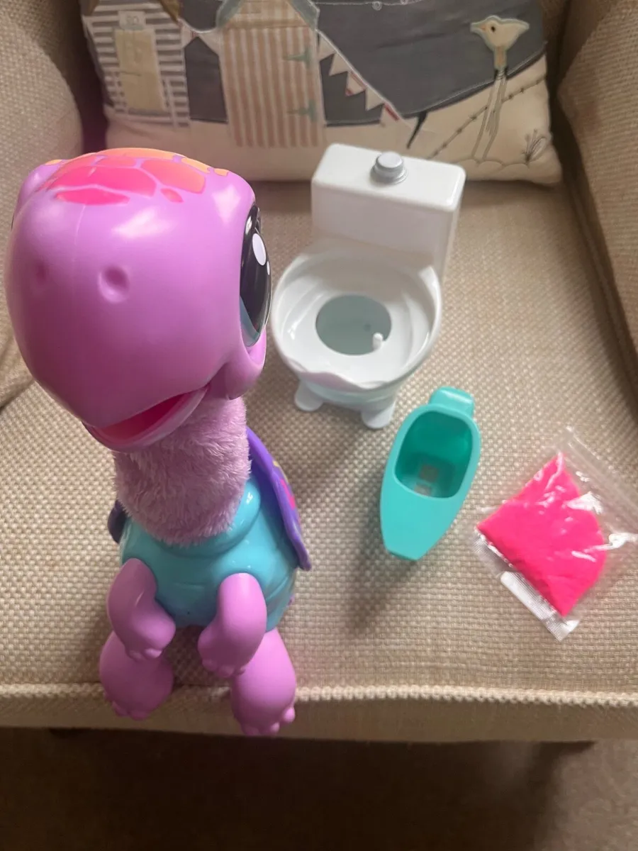 Live pets Gotta go Turdle - Image 2