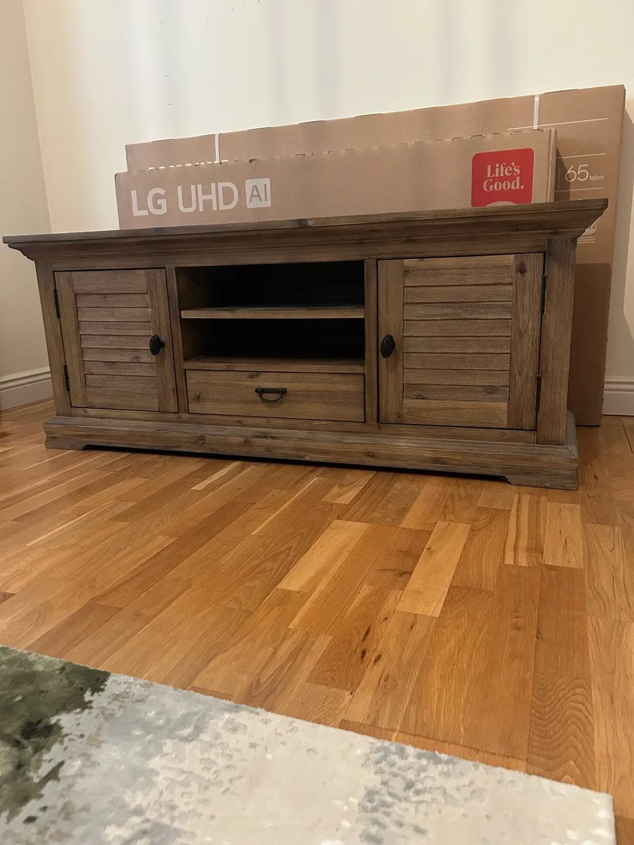 Tv cabinet - Image 1