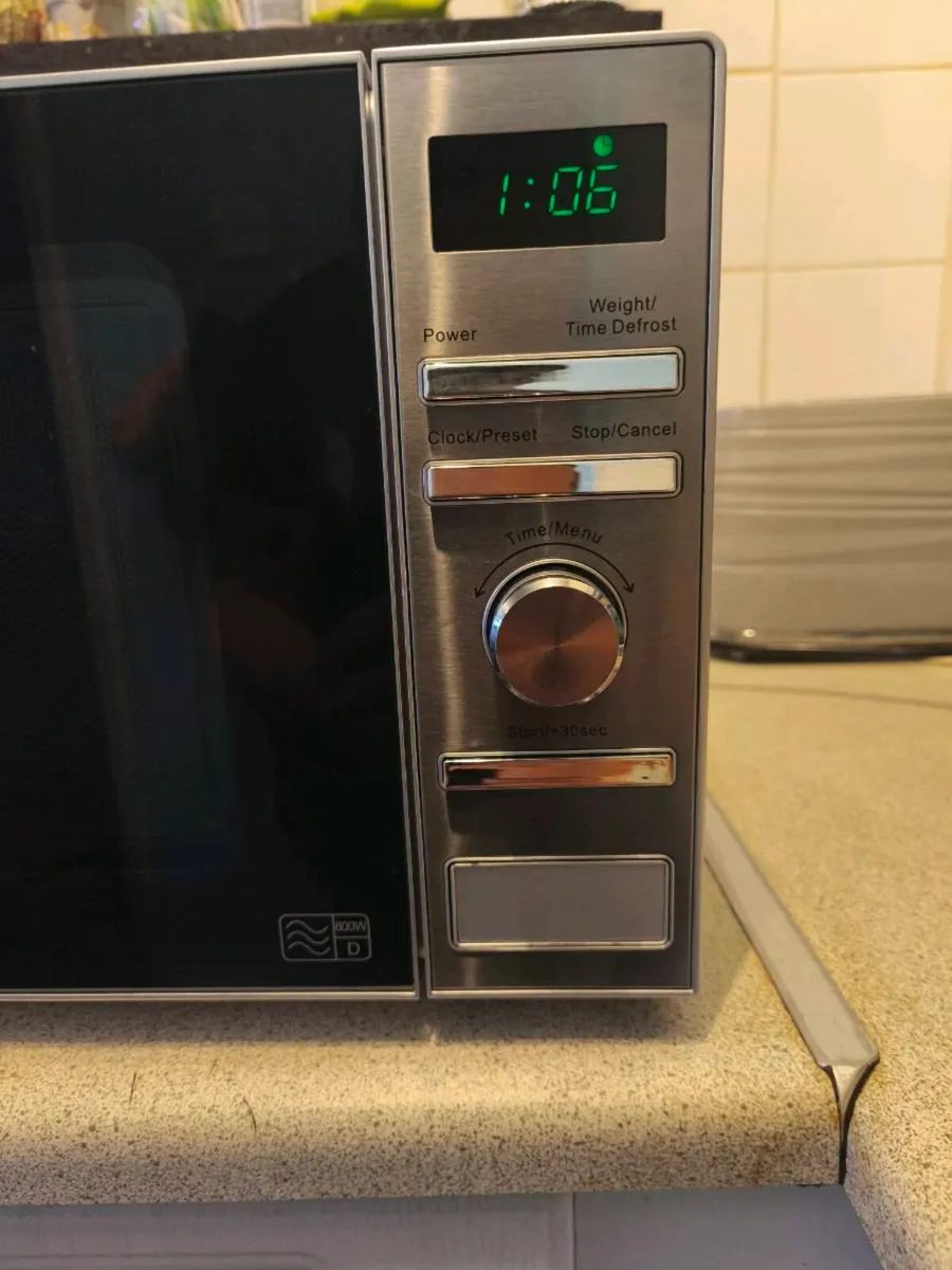 Microwave - Image 2