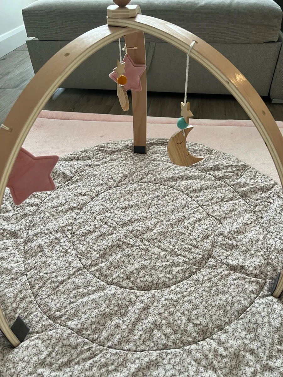 Portable Baby Gym + Reversible Playmat - Image 2