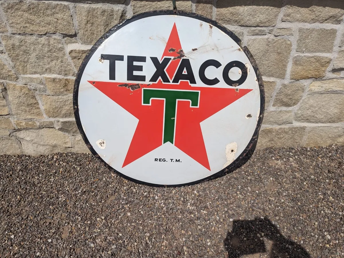 Wanted Petrol pumps Globes Enamel signs - Image 2