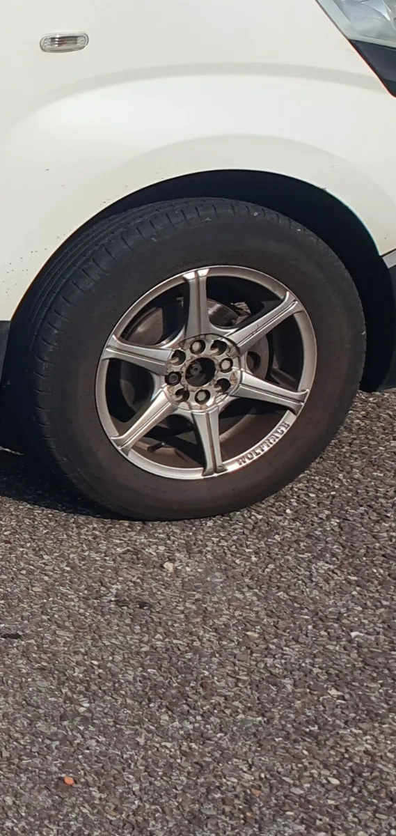 Honda pcx 125cc front wheel - Image 4