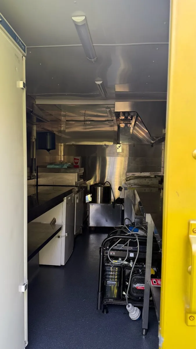 Food Truck – Fully Fitted – Turnkey - Image 4