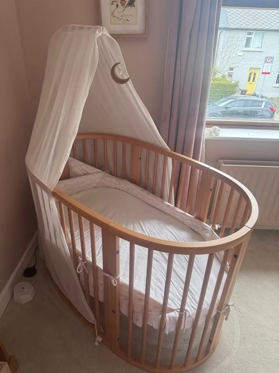 Stokke Sleepi cot / v2 model - Image 1